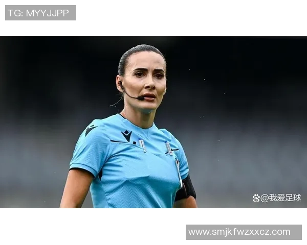 足球女裁判的崛起与挑战:打破偏见与推动性别平等的新篇章 足球女裁判的崛起与挑战:打破偏见与推动性别平等的新篇章